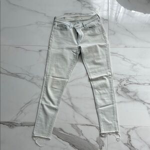 Women's Light Blue Jeans